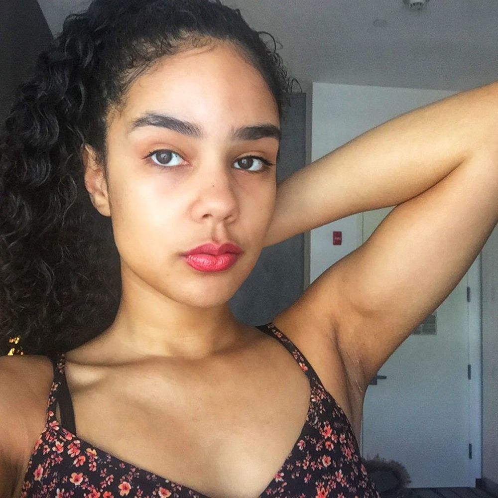 Meet your Posher, Yekania